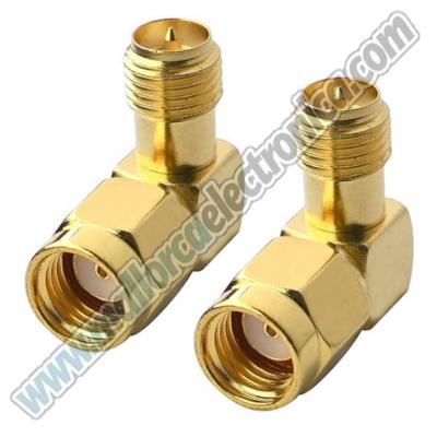 Adaptador SMA 90º  R-hembra / H- macho
