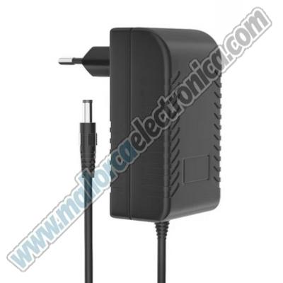 Alimentador Electronico Universal DC-12v 1 A AC- 100-240Vca 50-60Hz
